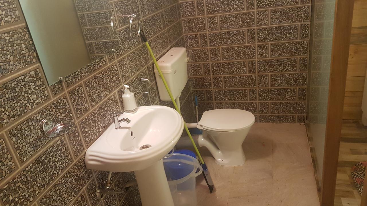 Curlies Zulu Land Hostel Anjuna Εξωτερικό φωτογραφία